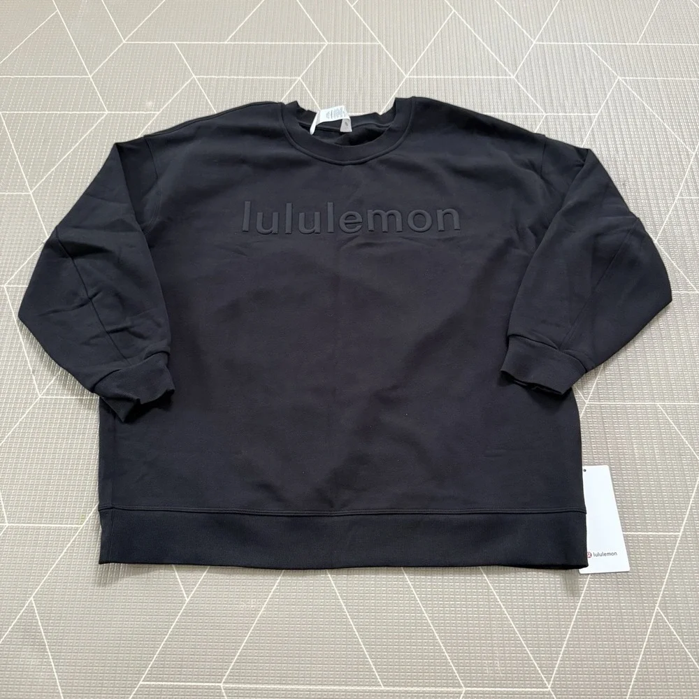 NEW Lululemon‎ Perfectly Oversized Crew Size 14 Black Graphic SPELLOUT LW3HJHS